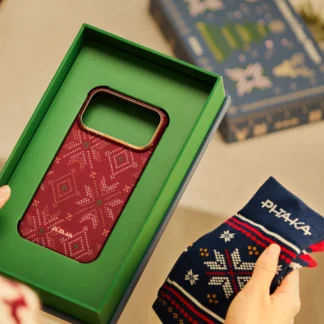 iPhone17-Pro-xmas-red